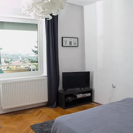 M7 Apartman Pecs